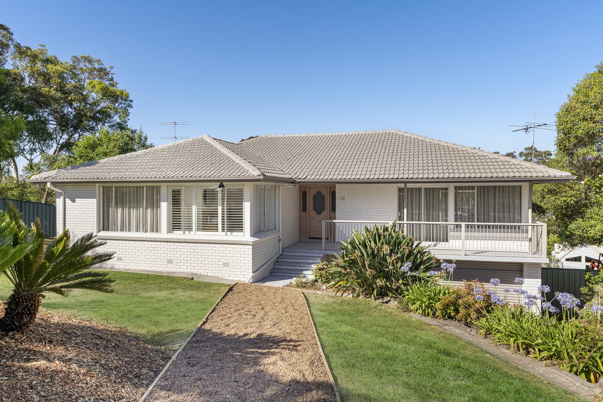 19 Kilaben Bay Road, Kilaben Bay NSW 2283 — photo 1 of 26